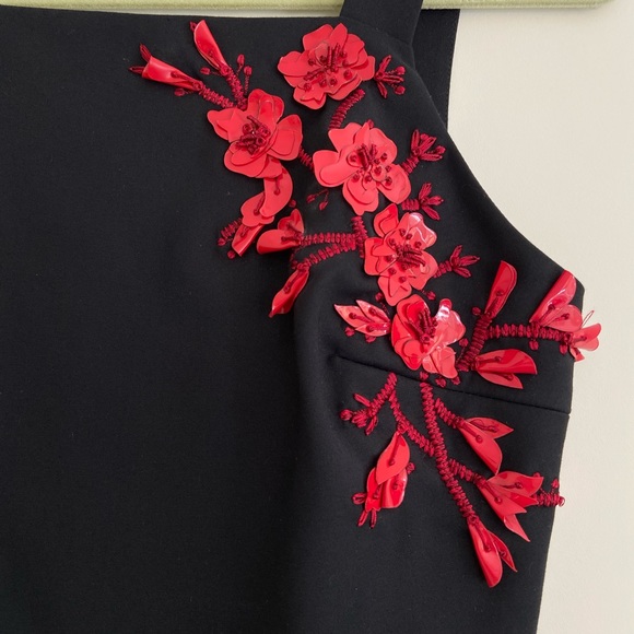 NWT Gorgeous black and red crop top - Picture 2 of 7